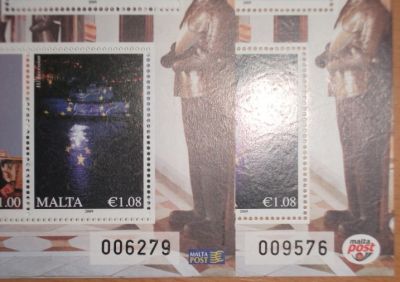 Different logo on the Mini-Sheets of Malta definitive stamps 2009 and 2011