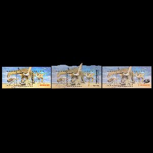 Dinosaurs and other prehistoric animals on Gutter stripes of Australia 2022