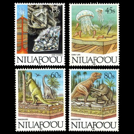 Dinosaurs and Plesiosaurus on stamps of Niuafoʻou 1995