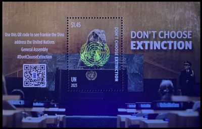 Don’t Choose Extinction stamp of UN Postal Administration New York City  2023, under UV light