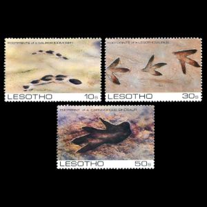 fossilized footprints on stamps of Lesotho 1984