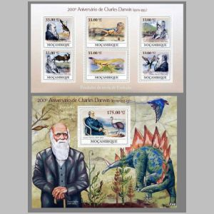 Dinosaurs and Charles Darwin on stamps of Mozambique 2009
